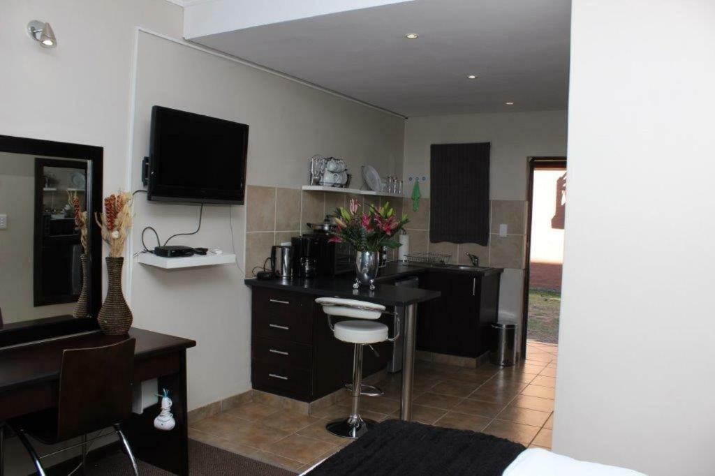 Reliwave Pty Ltd Apartment Bloemfontein Exterior photo